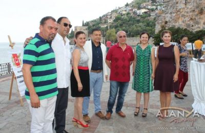 (EN) Başkan Burhan Sili gazetecilere destek verdi