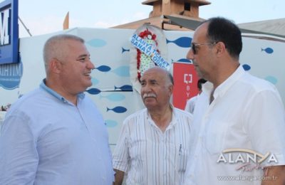 (EN) Başkan Burhan Sili gazetecilere destek verdi