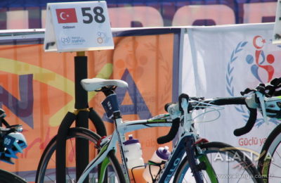 (EN) Triathlon nefesleri kesti