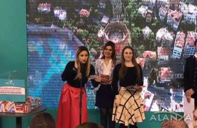 (EN) Sırp pop star Alanya’ya gelecek