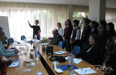 (EN) Kız  Meslek Lisesi öğrencilerinden ziyaret