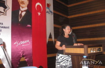 (EN) İş Hukuk Mevzuatı anlatıldı