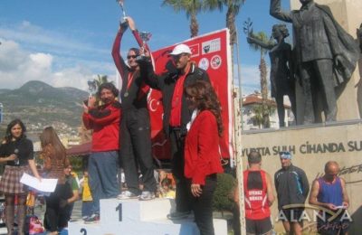 (EN) 13. ATATÜRK Halk Koşusu ve Yarı Maraton