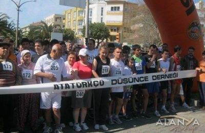 (EN) 13. ATATÜRK Halk Koşusu ve Yarı Maraton