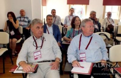 (EN) Türkiye Turizmi Sözlü Tarih Araştırması Çalıştayı Antalya’da yapıldı