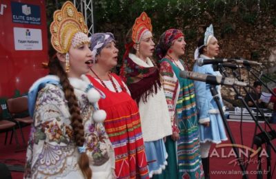 (EN) Yabancılar Alanya’da mutlu