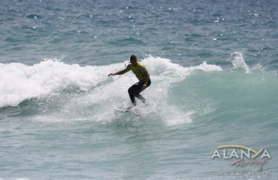 (EN) 3. Türkiye Dalga Sörfü Festivali Alanya’da yapıldı