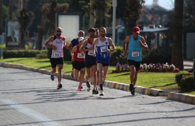 (Turkish) 20. Alanya Atatürk Halk Koşusu ve Yarı Maratonu yapıldı