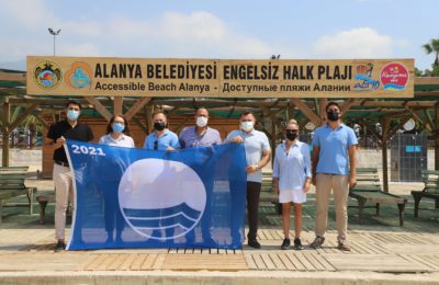 (Turkish) Engelsiz Halk Plajı’na Mavi Bayrak Ödülü verildi