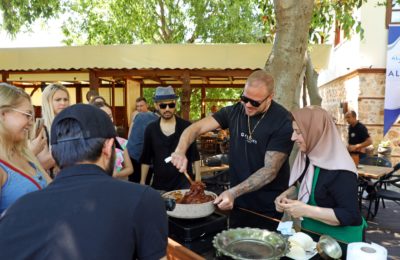 (Turkish) Sosyal medya fenomenleri Alanya’yı tanıttı