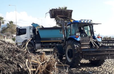 Cleaning Operations Underway on Alanya Beaches