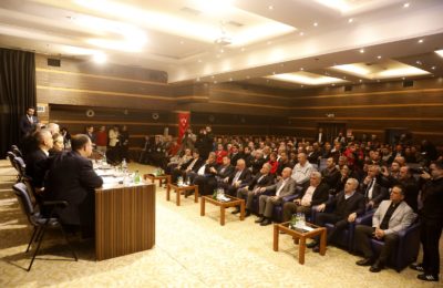 Tourism Minister Ersoy Meets with Tourism Business Owners in Alanya